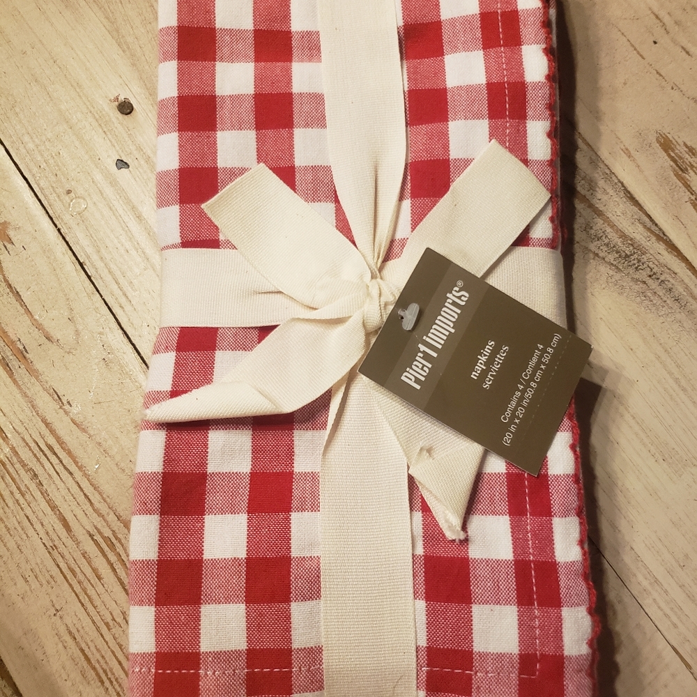 Pier 1 cloth napkins